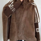 Beatrix – Eleganter Wintermantel mit Fell