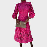 Danica - Spitzenkleid mit Puffärmeln und hohem Kragen