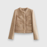 Kiriane – Jachetă de tranziție cu o siluetă atemporală