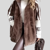 Beatrix – Eleganter Wintermantel mit Fell