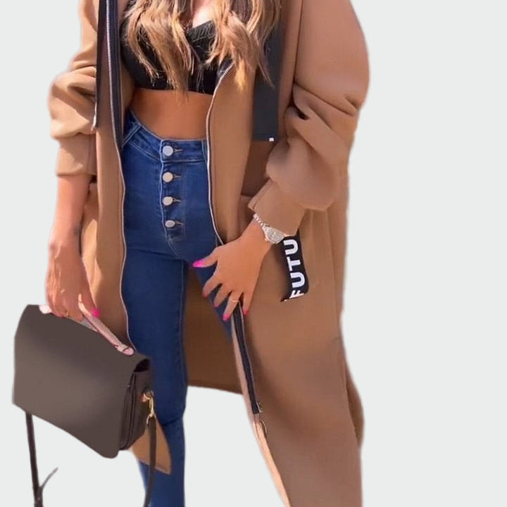 Langer Mantel mit Kapuze