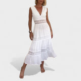 Elena - Elegantes Spitzenkleid mit V-Ausschnitt