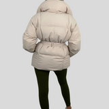 Karly – Puffjacke mit Gürtel