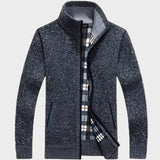 Iker – Warme Strickjacke