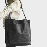 Jagoda - Elegante Lederhandtasche